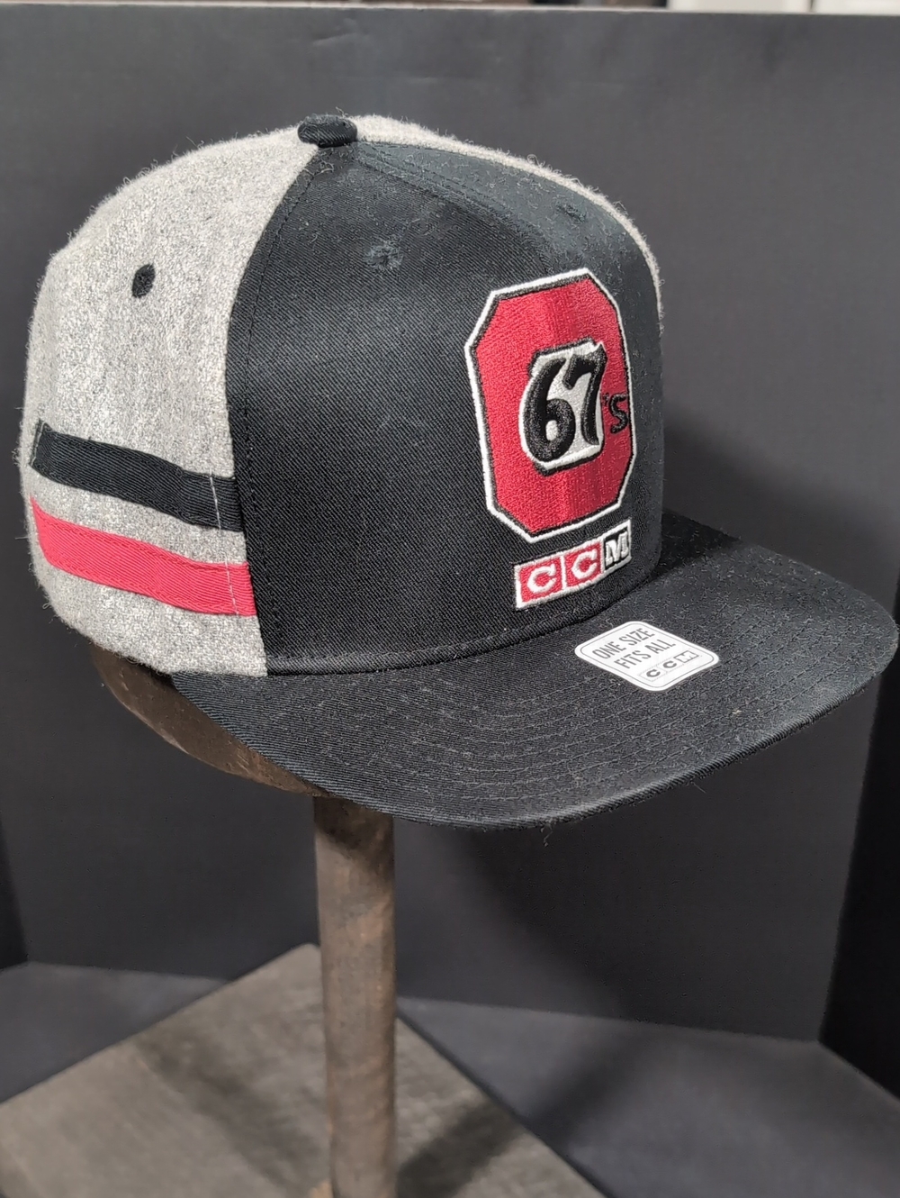 CCM Ottawa 67s Men's Gray/Black Flat Brim Snapback Trucker Hat.